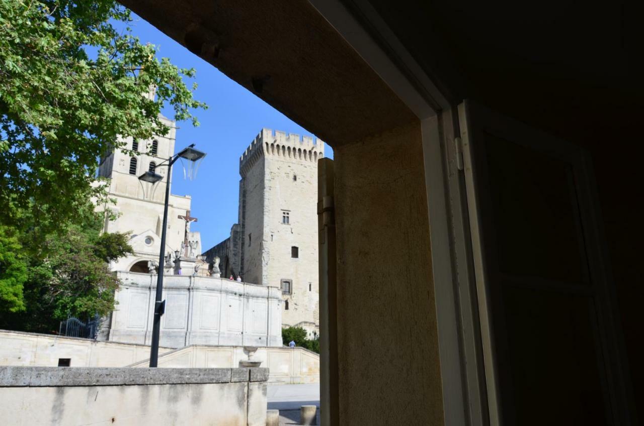 Апартаменты Face Au Palais Des Papes Авиньон Экстерьер фото